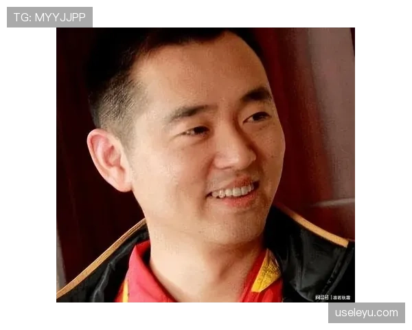 孔令辉这日常真让人怀疑，赛场上乒乓大神，家里可能连碗都不敢摔？