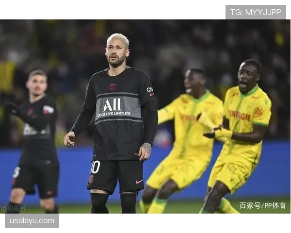 故意回传门将判罚规则拆解，何时算犯规，何时合法？